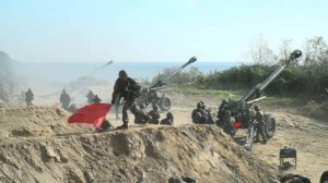 South Korean KH-179 155mm Field Howitzer Artillery In Action