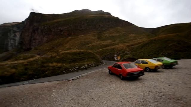 Alpentour 2015 - 3 VW Passat B1 am Mangart (Slowenien) смотреть онлайн