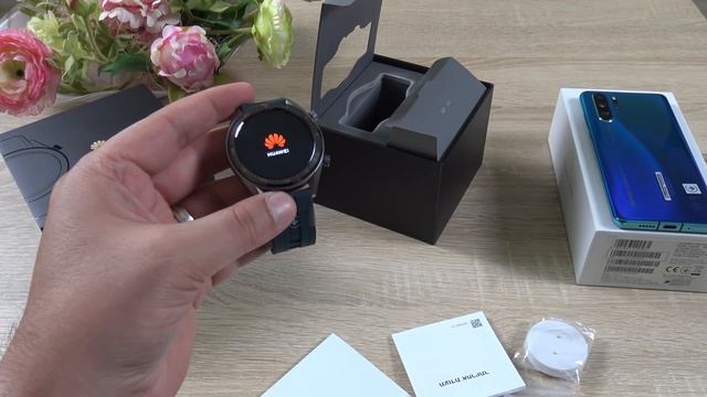 Unboxing Huawei Watch GT 2019 & Huawei P30 Pro Aurora Blue смотреть онлайн