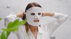 Светодиодная силиконовая маска для лица Yamaguchi LED Light Therapy Mask #ЯМОГУЧИЙ