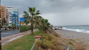 Погода в декабре  в Алании, море волнуется