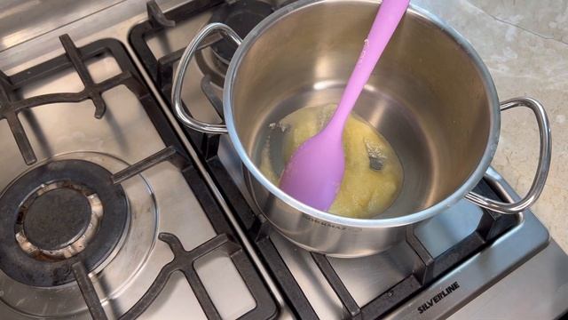 FAYDALI VƏ LƏZZƏTLİ ƏBƏGÜMƏCİ ŞORBASI! ПОЛЕЗНЫЙ И ВКУСНЫЙ СУП ИЗ МАЛЬВЫ! MALLOW EDIBLE SOUP! смотреть онлайн