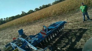 Farmet Softer 8 VS John Deere 8320