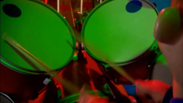 Lazy Town - The World Goes Around смотреть онлайн