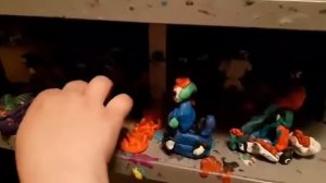 Лаборатория зомби из пластилина!Растения против зомби!