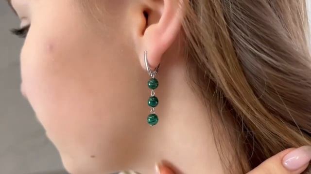 Украшения из серебра 925 пробы с натуральным малахитом. #krasnoe #серебро925 #серьгисеребро