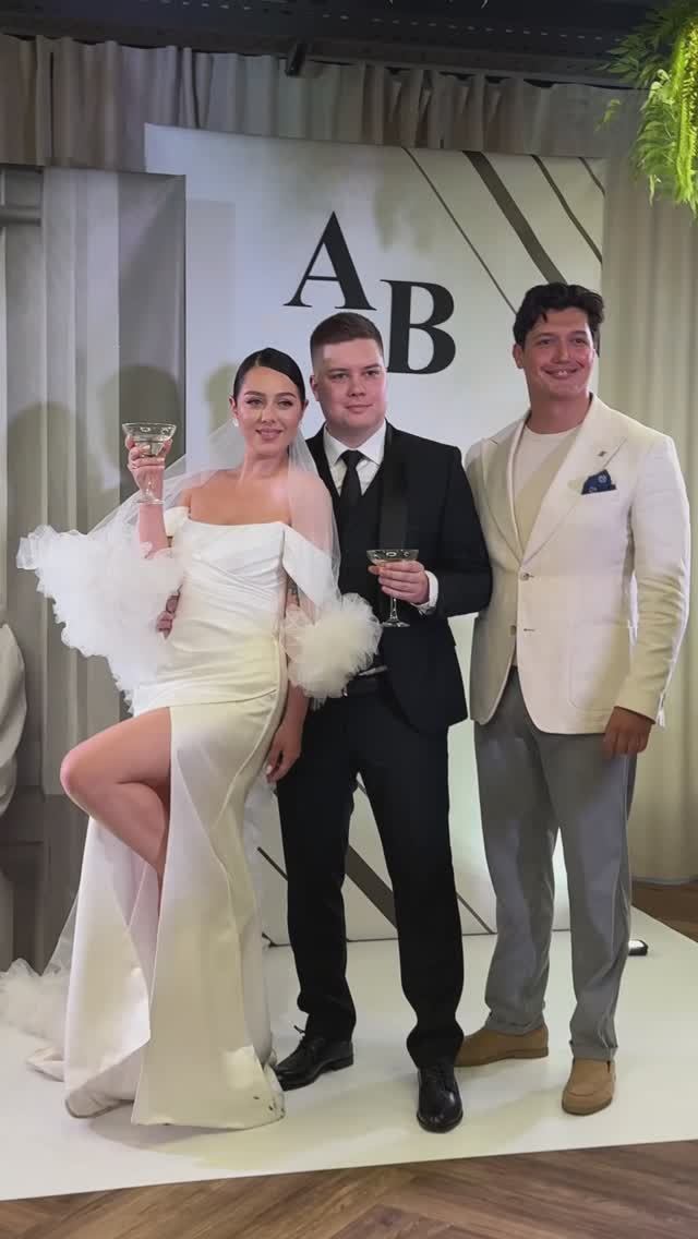 Ведущий камерного свадебного ужина на 20 человек Амир Шоуман 2024