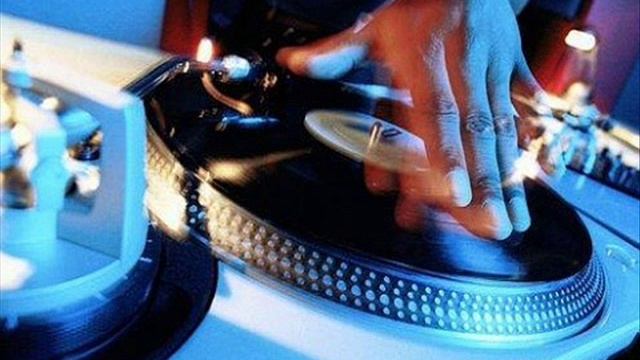 Black Strobe - Innerstrings (No shuffle mix) смотреть онлайн