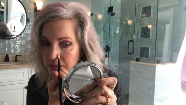 How To Apply Green Mineral Color Corrector and Concealer - Clean Beauty Quick Bite! смотреть онлайн