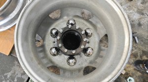Японские диски на ступицу ВАЛДАЙ.