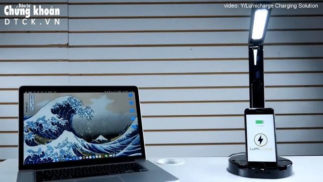 Đèn LED thông minh kiêm dock sạc các loại điện thoại