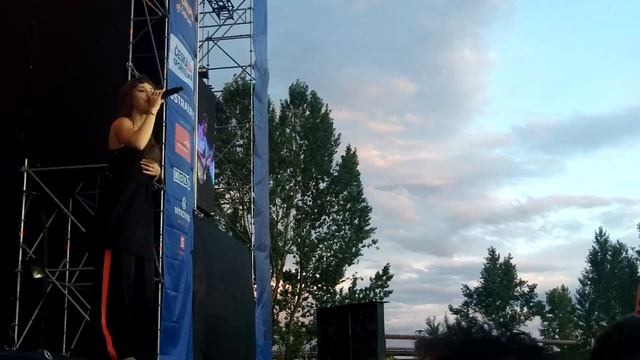 Zaz - J'Aime A Nouveau 14.07.2012 Colors Of Ostrava festival смотреть онлайн