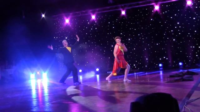 Strictly Inverness 2016 Ron Bruce & Fran MacGruer Modern Street Dance Fusion taught by Suzanne Smit смотреть онлайн