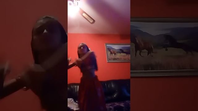 Индийския танц на Габи смотреть онлайн