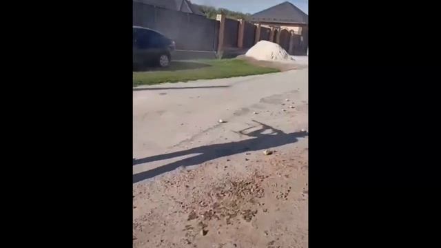 ВСУ расстреливают гражданские машины смотреть онлайн