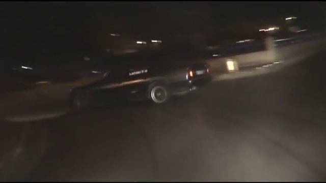 RoundAbout Drift BMW M5 E34 (3.6L) -Ahmad Antabli смотреть онлайн