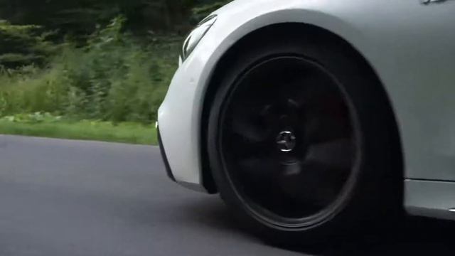 bmw 8 series m850i vs mercedes s class amg s63 coupe смотреть онлайн