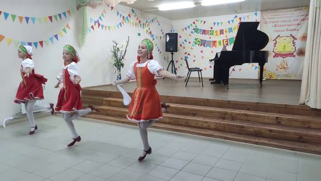 «В первый погожий сентябрьский денёк» смотреть онлайн