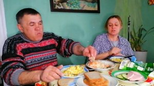 Молоко капусту догонит и будет фейерверк. Жизнь в деревне