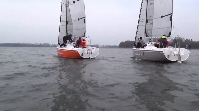 Maxus 22 Szkółka regatowa trening 14.04.2014r.