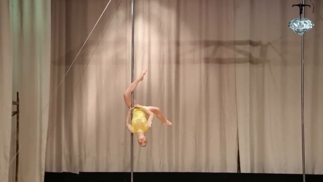 Samoilova Yekaterina children pole dance смотреть онлайн