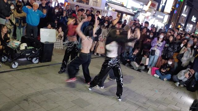 [STREET ARTIST] MIC. GUEST. HONGDAE BUSKING (BLACK MAMBA). 230326. смотреть онлайн