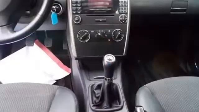 Mercedes-Benz A 150 Edition 10 LAMELLENDACH orig.51.211 km смотреть онлайн