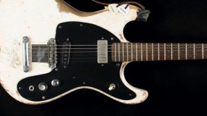 Johnny Ramone's Mosrite Ventures II Guitar up for auction