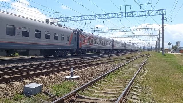 Электровоз ЭП1М смотреть онлайн