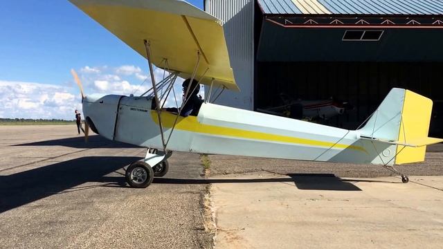 Fisher Ultralight startup and flight. KDVL смотреть онлайн