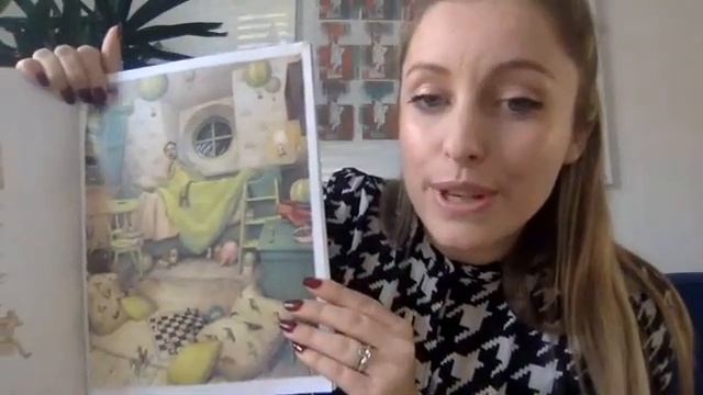 Mrs Lewis from Pashley Down Infant School смотреть онлайн