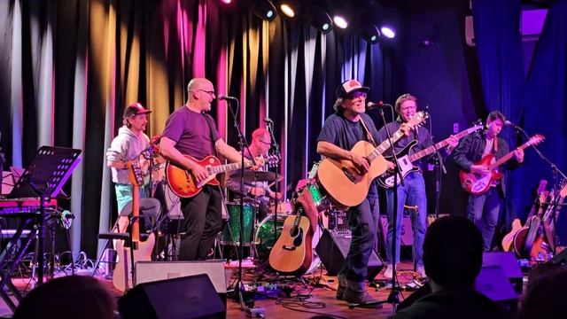 Pernice Brothers Crystal Ballroom Somerville MA 5/18/2023-Working Girls смотреть онлайн