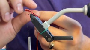 ИМИТАЦИЯ МОТЫЛЯ СВОИМИ РУКАМИ.ОБМАНКА НА ХАРИУСА.БЫСТРО И ПРОСТО.