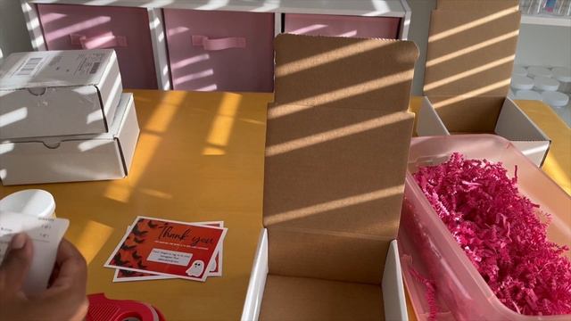 Packaging Orders With Me + #1KGIVEAWAY | VLOG | 25 DAYS OF BLUSHBODYCARE | Jada Renee смотреть онлайн