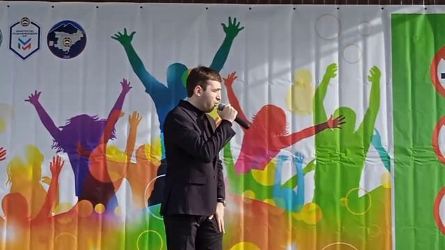 Роберт Катчиев - До утра смотреть онлайн