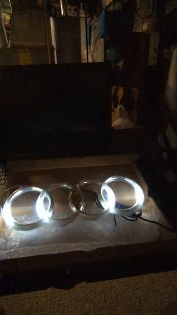 AUDI A4 B8 audi emblem light test смотреть онлайн