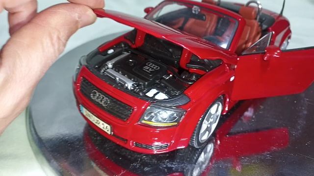 Audi TT - 1998 , 1:18 , diecast , колекционерски модел смотреть онлайн