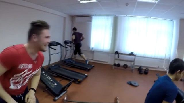 4 Зала за День. ЖЕСТЬ смотреть онлайн