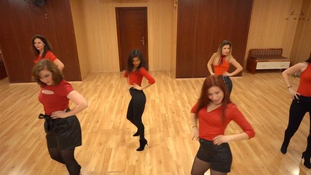 HIGH HEELS Dance  👠👠  || DANGEROUS WOMAN - Ariana Grande || Choreography by: Anikó Gräff смотреть онлайн