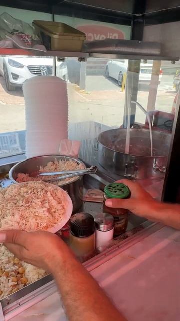 Antalya Eski Sanayide Pilavcı Seyit Ustamızın Tane Tane Pirinç Pilavı…😋😋 смотреть онлайн