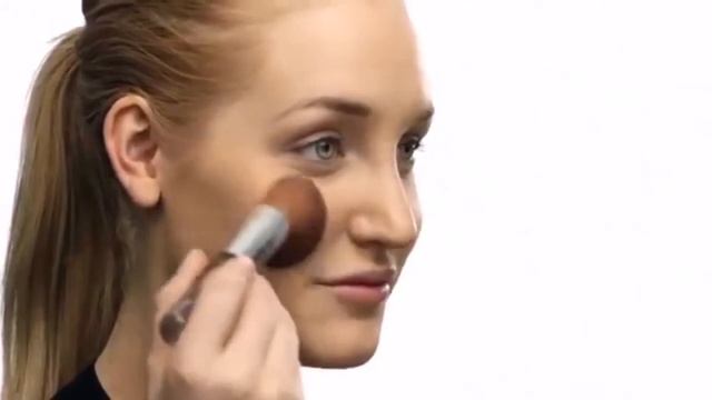 Idun Minerals Makeup Sortiment  - Designed by Patrizia Gucci