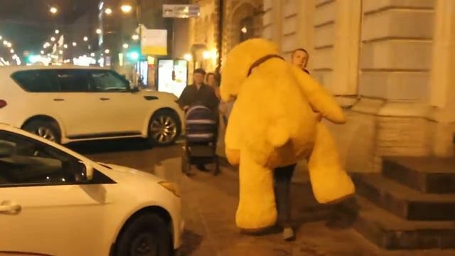 Счастливый обладатель медведя 3 смотреть онлайн