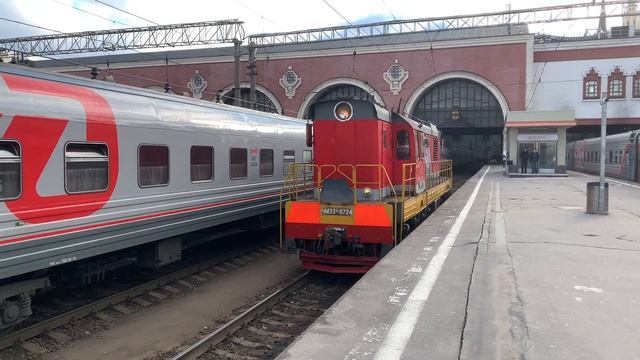 ЧМЭ3э-6724, маневровый тепловоз на Казанском вокзале, Москва, 2021. 2160p60 смотреть онлайн