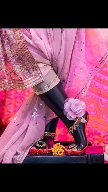 'The Lord Krishna Lotus Feet 🌸👣'Hands up and say 🌸RadheRadhe🌸