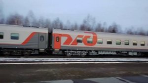 длинный свисток ТЕПЛОВОЗ ТЭП70 с поездом приобье-москва