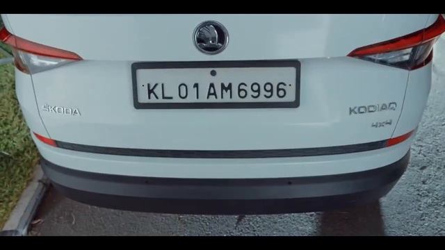 The New SUV , skoda KODIAQ, with auto parking, addshoot by Ramesh babu смотреть онлайн