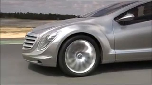Mercedes F 700 driving scenes chassis смотреть онлайн