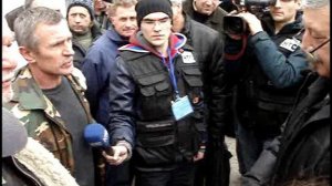 Севастопольское ополчение возле штаба украинского флота