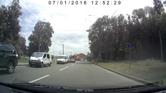 Полиция 1917 не пропустила пешеходов( смотреть онлайн