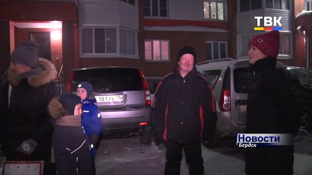 В канун Нового года бердчане сделали сюрприз дворнику в микрорайоне «Космический»
